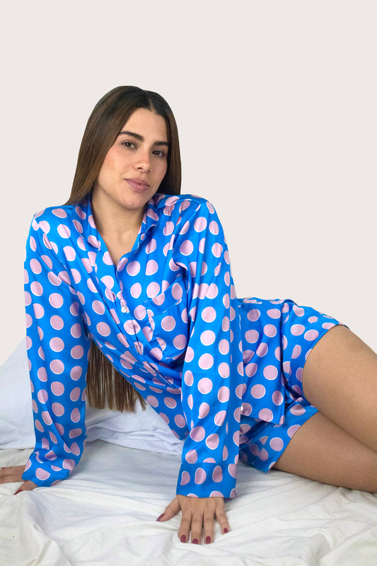 Camisa manga larga y short Iconic